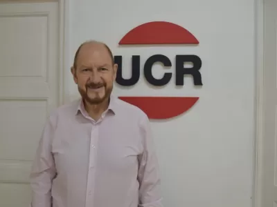 "Tato" Serebrisnky sentenció que la UCR "es el único espacio organizado"