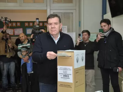 "Hay que venir a votar": el intendente marplatense Montenegro destacó la importancia de sufragar