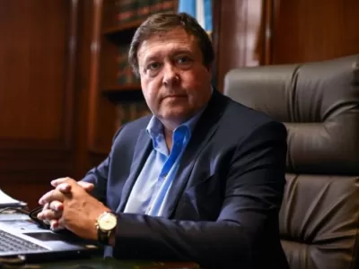 El aval de Caputo impulsa a R&iacute;o Negro rumbo a un pr&eacute;stamo del BID por 85 millones de d&oacute;lares