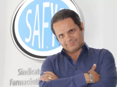 Marcelo Peretta acuerda subas que elevan el salario b&aacute;sico farmac&eacute;utico desde abril hasta superar los 3,6 millones