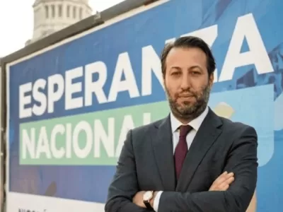 Vienen por todo: el remate de la Patria entre la demencia libertaria y la decadencia kirchnerista