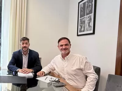Ni deuda ni venta de activos para pagar gasto permanente: la regla que propone La Libertad Avanza