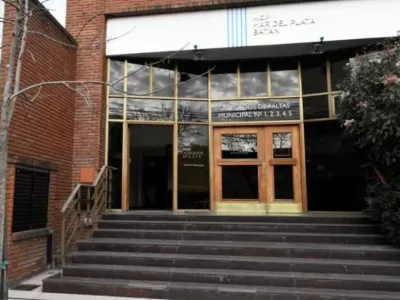 Denuncias por mala atenci&oacute;n y demoras en una dependencia de consultas frecuentes