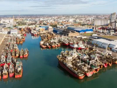 Minguillón es acusado de convalidar un trámite sin originales en un expediente por contaminación