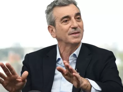 La pelea electoral se concentra en los extremos y deja sin aire a Provincias Unidas