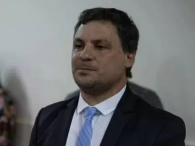 San Andr&eacute;s de Giles enfrenta una conducci&oacute;n casi ac&eacute;fala con Gesualdi lejos y Di Tata imposibilitada de ejercer