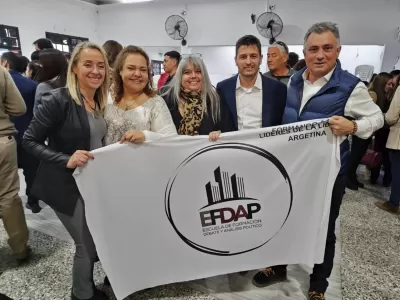 Buenos Aires enfrenta una nueva grieta libertaria por el funcionamiento de la escuela pol&iacute;tica de Pareja