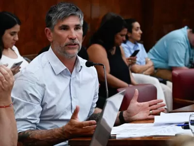 La interna marplatense menos pensada: Diego Garc&iacute;a se despega de La C&aacute;mpora y ya lo se&ntilde;alan como "traidor"