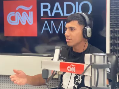 Franco Cuello de José C. Paz y la estrategia de Milei: usar influencers para “romper” con la política tradicional