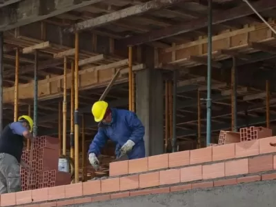 El informe advierte fragilidad en nuevas firmas, muchas con ciclos de vida cercanos a tres a&ntilde;os dentro del mercado formal