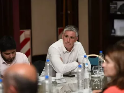 Tras una denuncia vecinal, Navarro deberá rendir cuentas por 800 millones de pesos