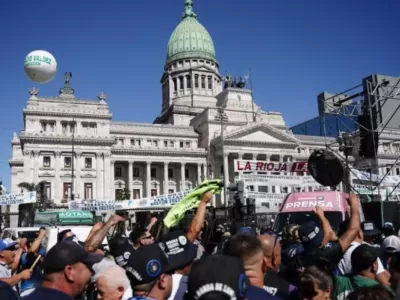 Encuentro Argentino llama a movilizarse contra la eliminaci&oacute;n de l&iacute;mites para la compra de campos por extranjeros