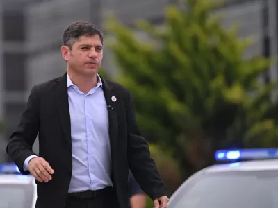 Kicillof acelera su armado propio y disputa el control del PJ bonaerense