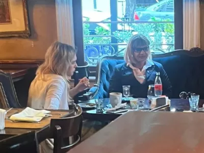 Se filtró un raro encuentro "woke" entre la diputada Lemoine y el travesti "Traniela"