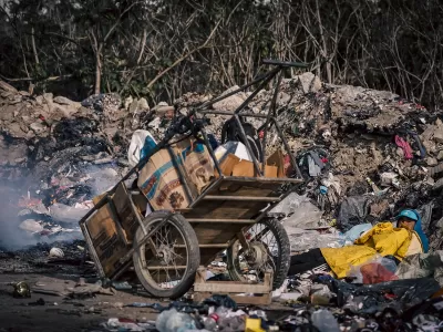 Grave deterioro social en los barrios de Mar del Plata: el 65 por ciento de los encuestados está desocupado y el 82 no tiene obra social