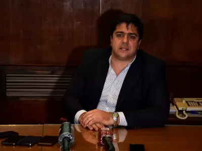 Denuncia anónima en el EMDeR de General Pueyrredon: horas extras retenidas, cargos a dedo y maquinaria en desuso