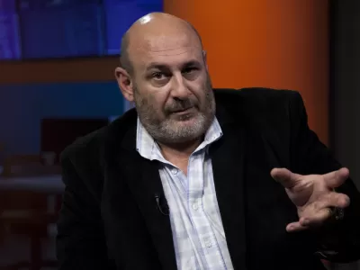 Santiago Cúneo aseguró que Axel Kicillof fue arquitecto del triunfo, pero el dueño es el pueblo