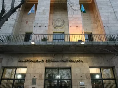 Tractores al Municipio por convenios paralizados y tensi&oacute;n pol&iacute;tica en aumento