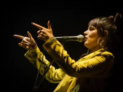 Lula Rosenthal presenta su primer &aacute;lbum "Ecl&eacute;ctika"