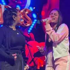 Avril, la cantante marplatense que fue mam&aacute; a los 16 a&ntilde;os y hoy busca cumplir su sue&ntilde;o de triunfar en la m&uacute;sica