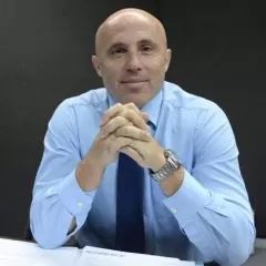 El ingreso de otro empresario expone nuevas dudas sobre la concesi&oacute;n del Minella