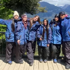 Jóvenes bonaerenses de Laferrere viven su viaje soñado a Bariloche con Jungle Travel