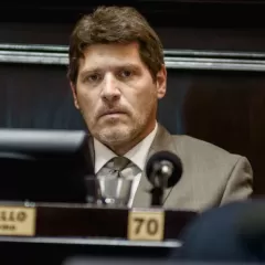 Guillermo Castello denunci&oacute; que buscar&iacute;an aprobar una nueva tasa de alumbrado en la boleta de luz